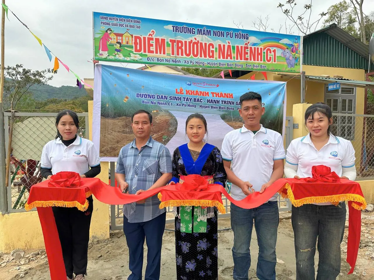Hình ảnh hỗ trợ khách hàng hi8823